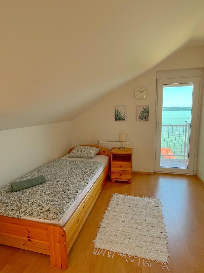 Zoeldpart Villa Balatonszarszo Exteriör bild
