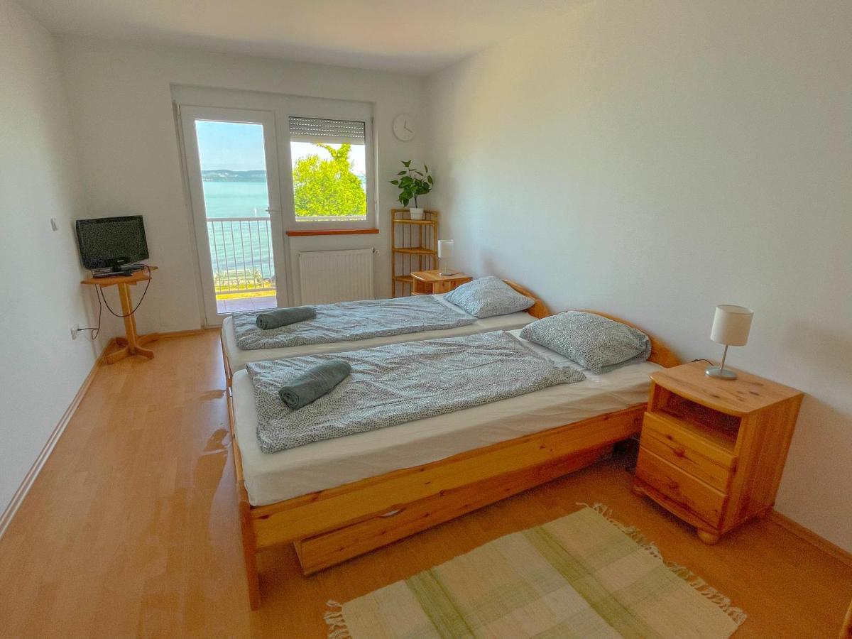 Zoeldpart Villa Balatonszarszo Exteriör bild
